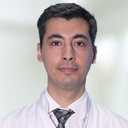 Göz Hastalıkları Uzmanı Doz. Dr. Çağrı İlhan